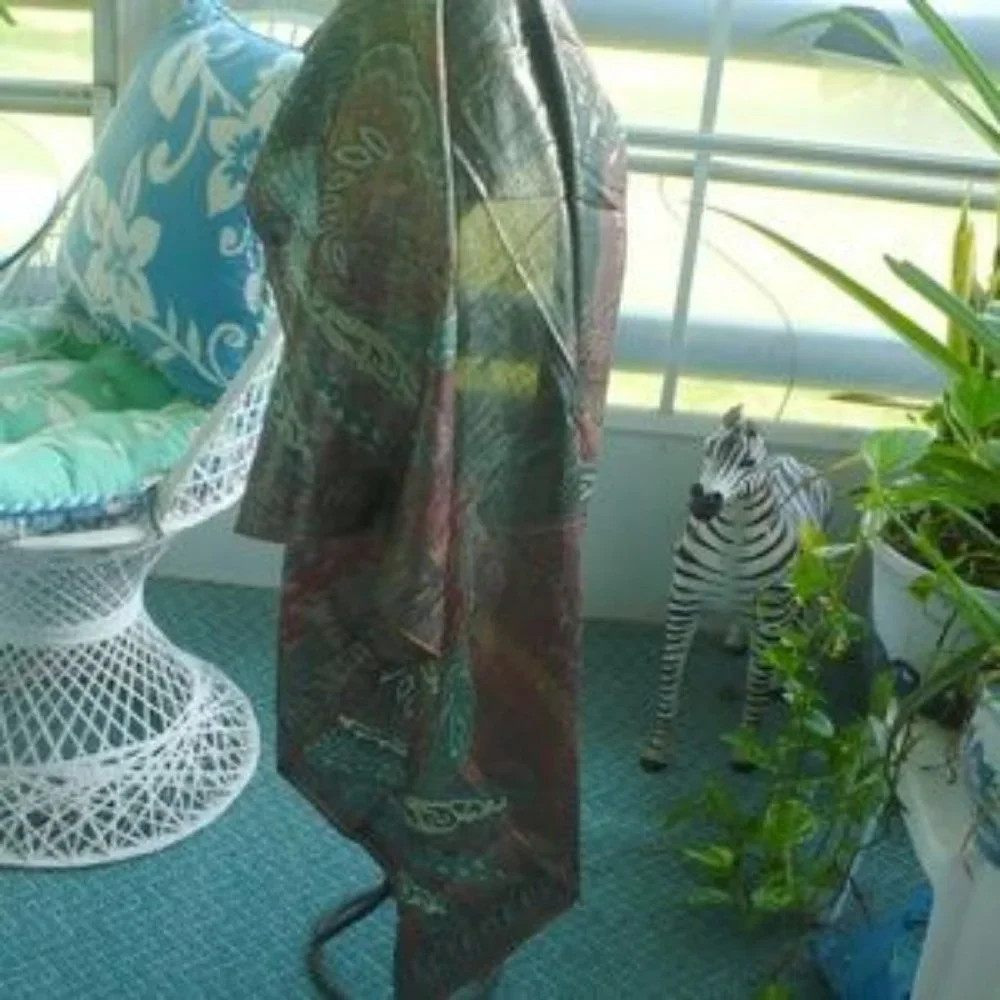 ❤️Oscar de la Renta Paisley Metallic Scarf - Picture 4 of 7